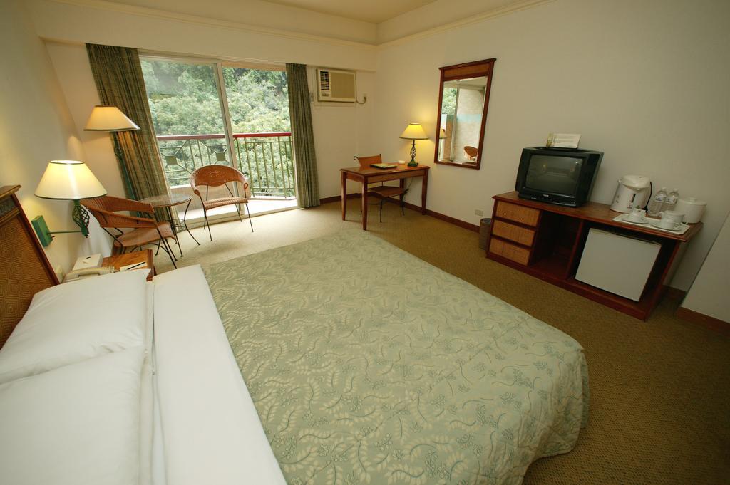 Hoya Hotel Wenquan Екстер'єр фото