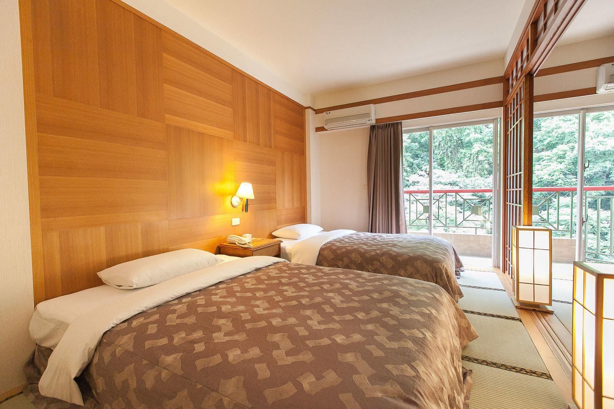 Hoya Hotel Wenquan Екстер'єр фото