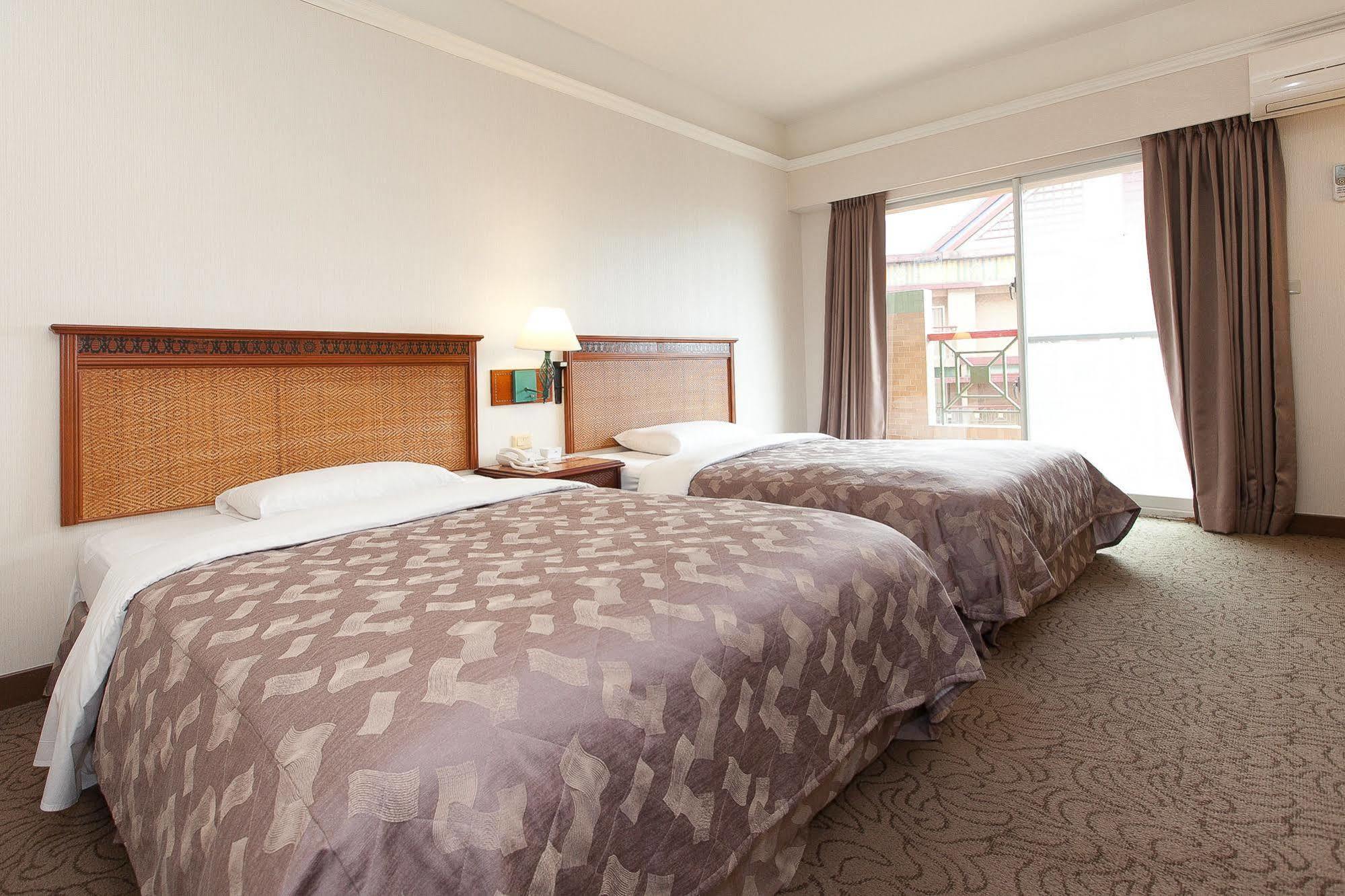 Hoya Hotel Wenquan Екстер'єр фото