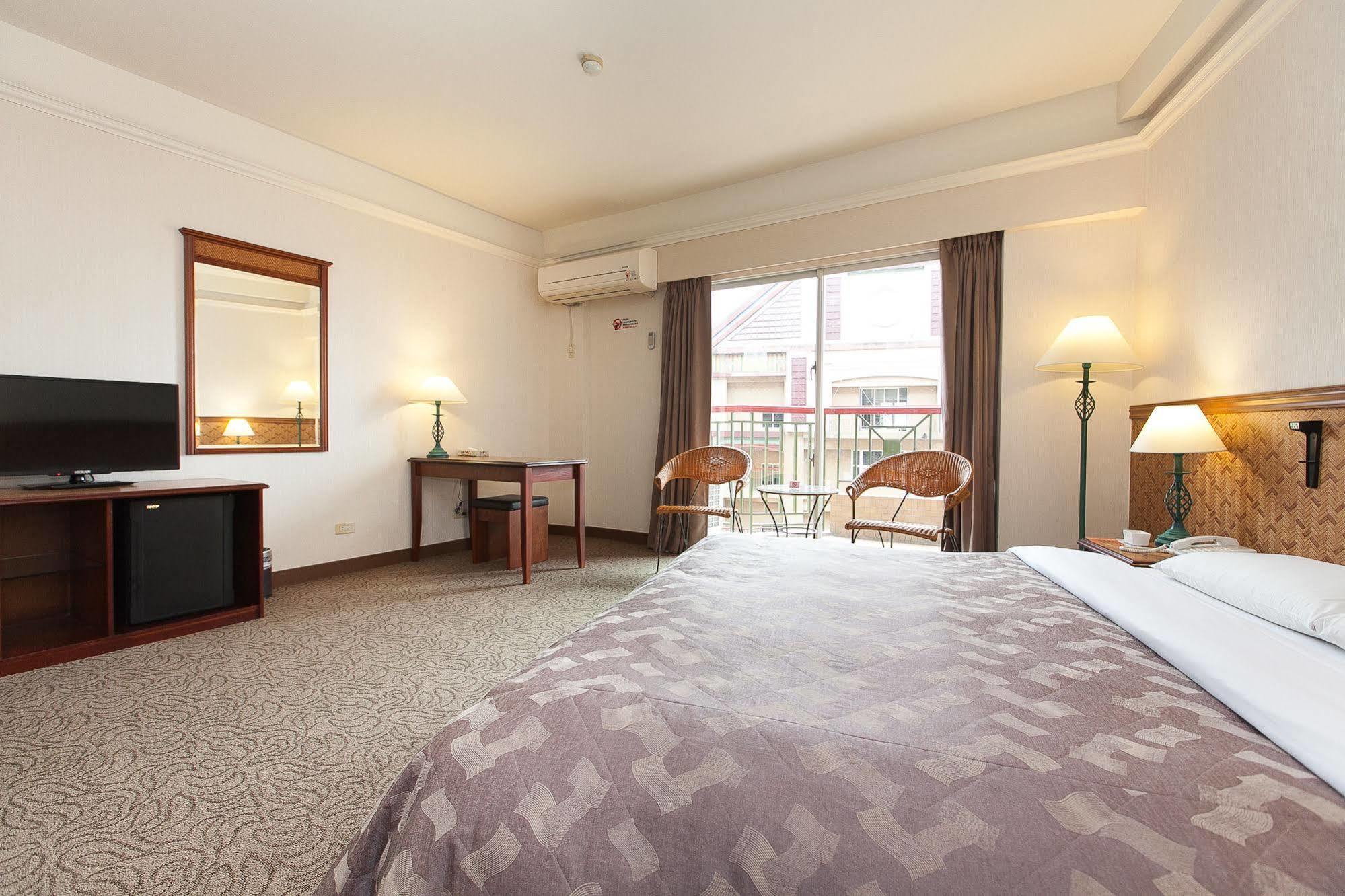 Hoya Hotel Wenquan Екстер'єр фото